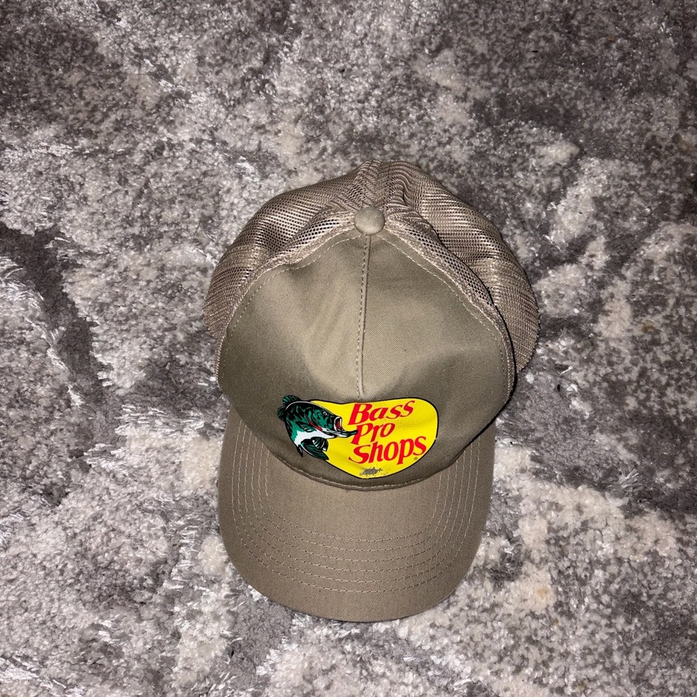 Bass Pro Shops tan Mesh Cap trucker hat